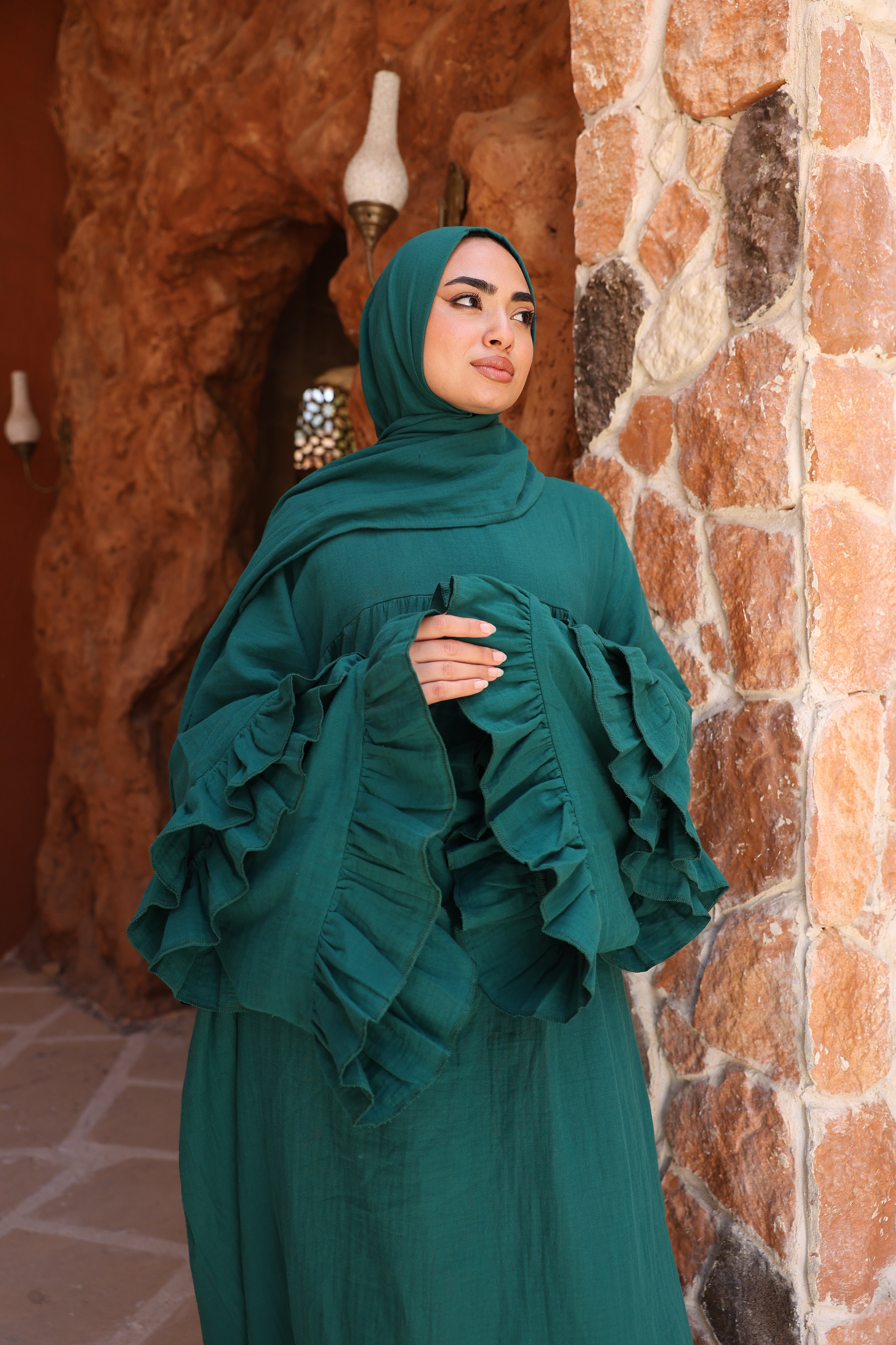 Ohoud Abaya - عباية عهود