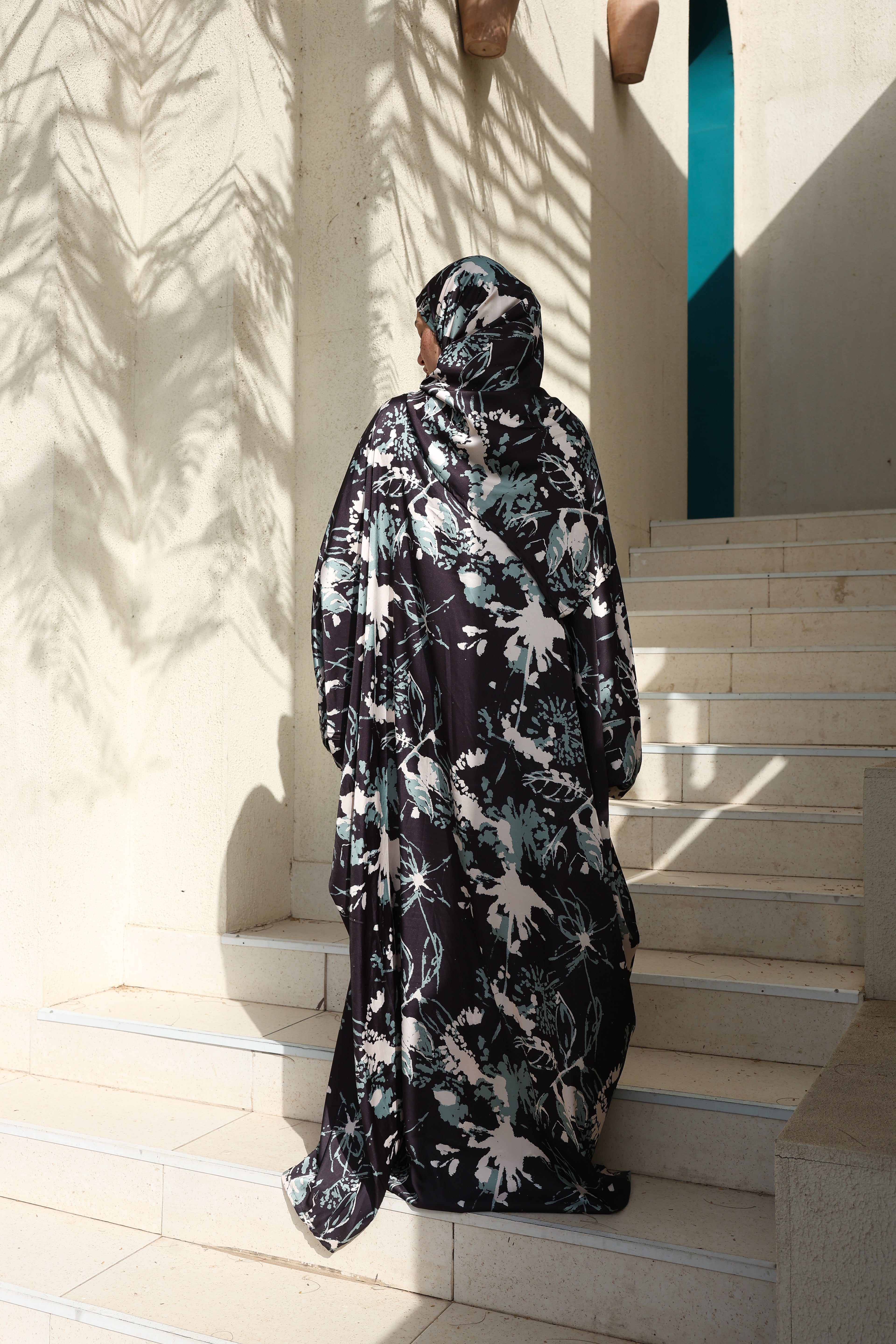 Omnia Isdal - إسـدال أمنيـة