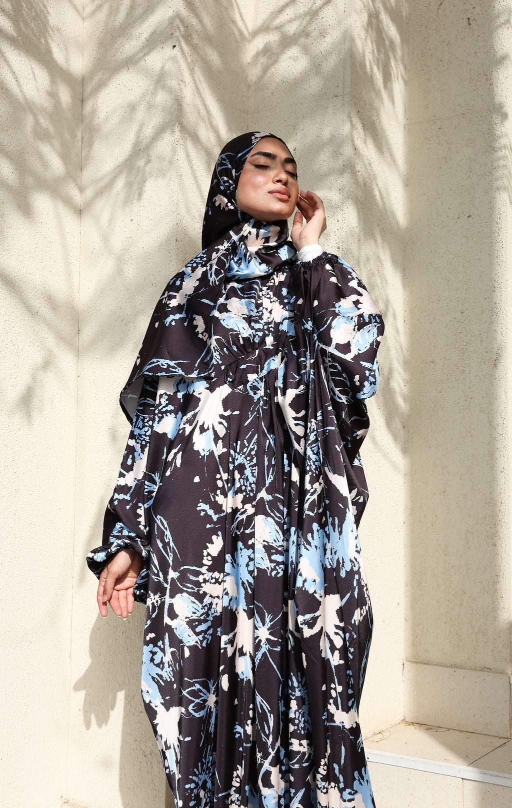 Omnia Isdal - إسـدال أمنيـة