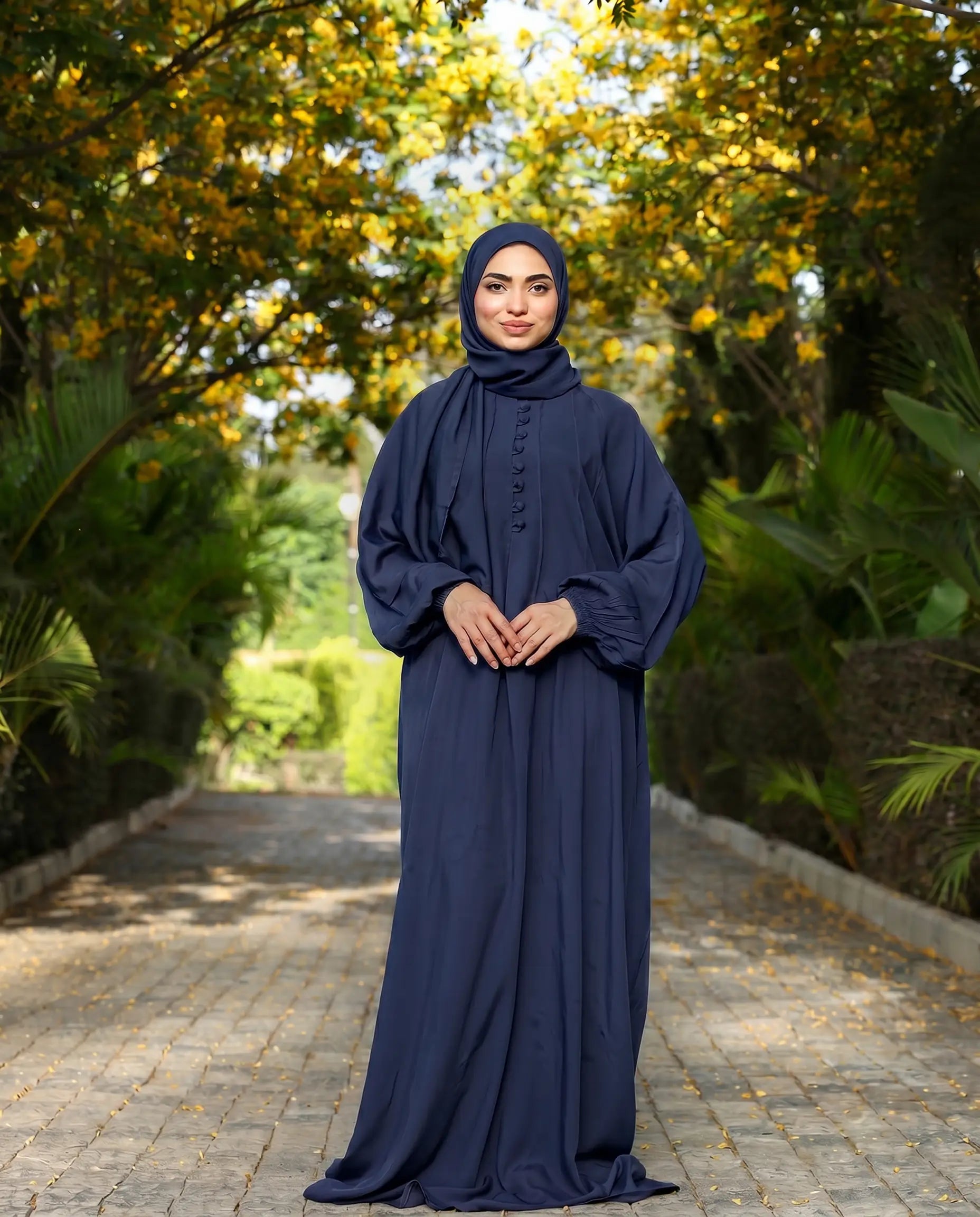 Hajar Isdal - إسدال هاچـر